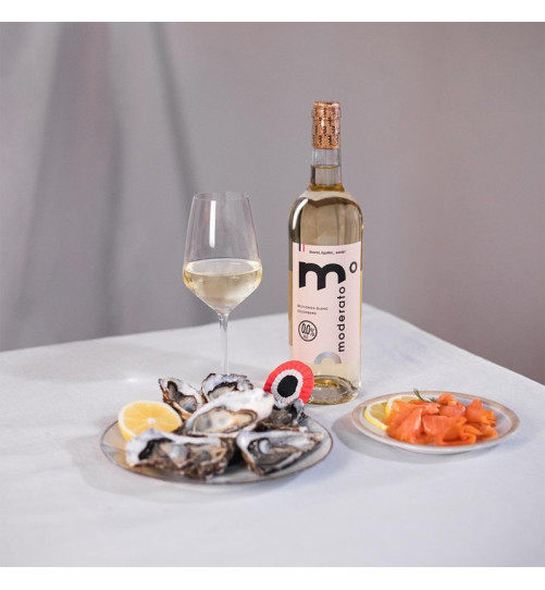 Wino bezalkoholowe Moderato Original Blanc Sauvignon blanc Colombard, 250ml